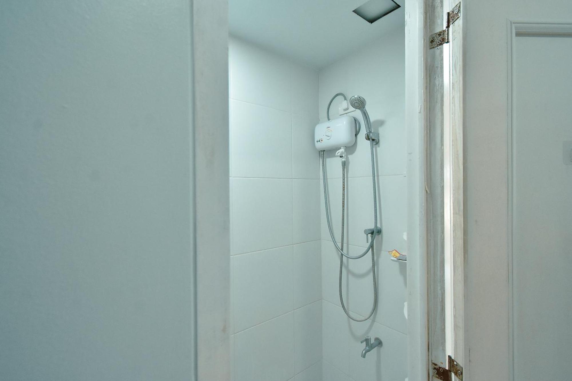 Cozy Unit With Free Pool, Netflix & Wifi In Alabang Crq3 Apart otel Muntinlupa City Dış mekan fotoğraf